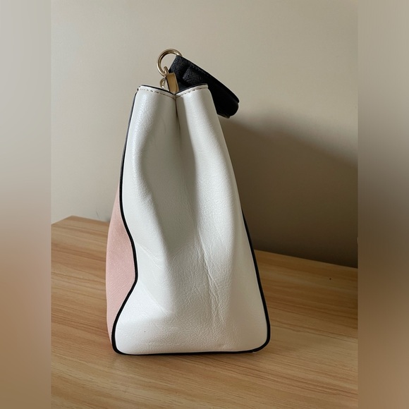 Aldo blush Pink and White large tote gold bar at top. NWOT never used - Picture 2 of 8